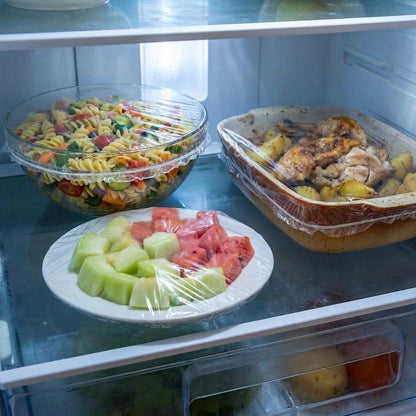 Nevera con recipientes tapados con Tapalo™